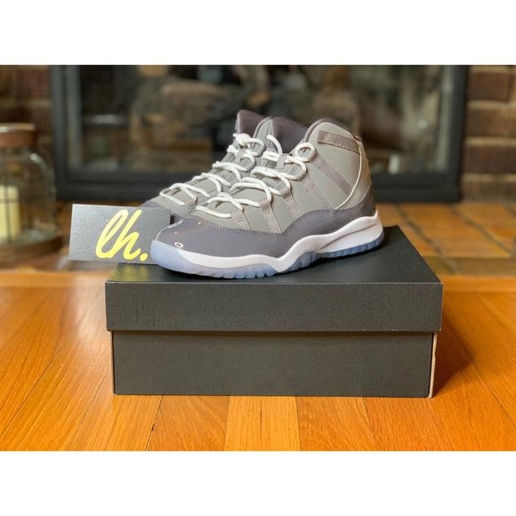 Size 3y Air Jordan Retro 11 "Cool Grey" - Picture 2 of 5